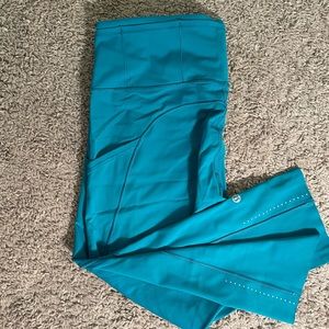 Lululemon Capri